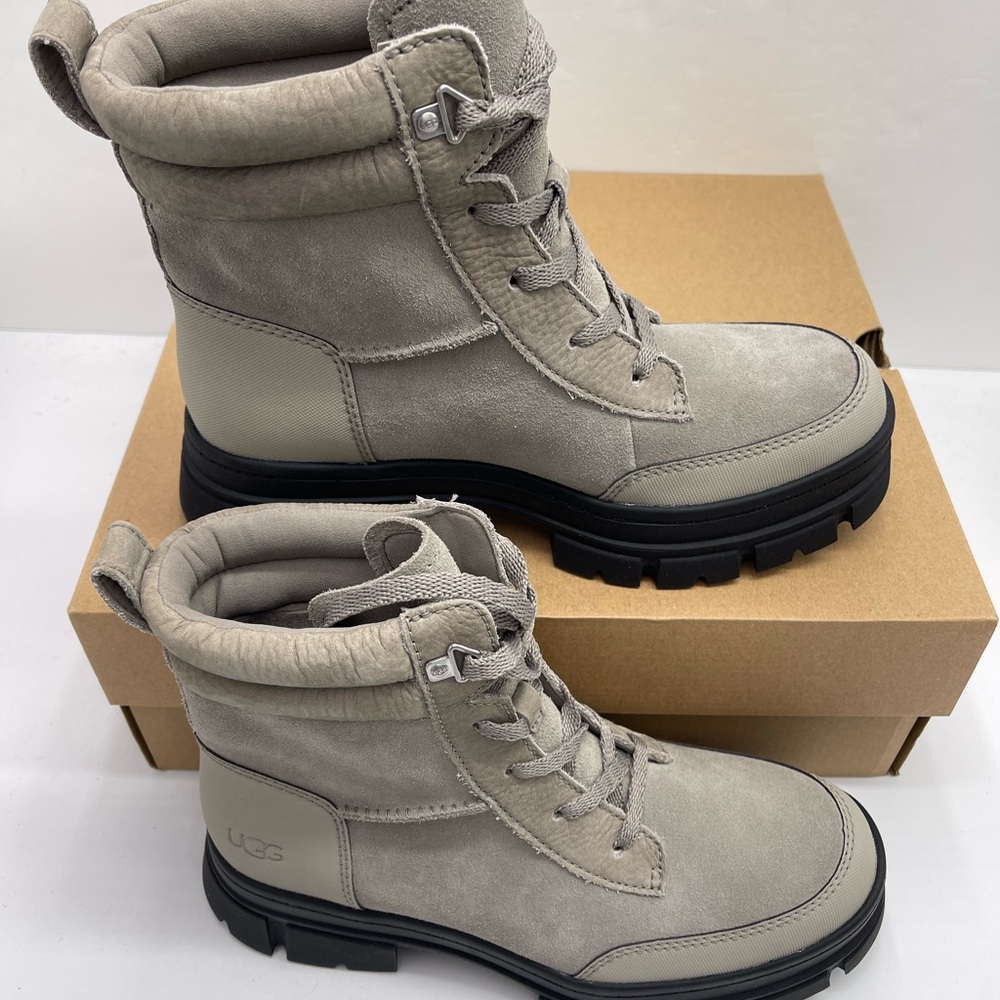UGG WMNS Lace-Up 
W ASHTON WEATHERIZED LACE UP Cobble Grey - Kicks Machine Boots - Picture 2 of 16